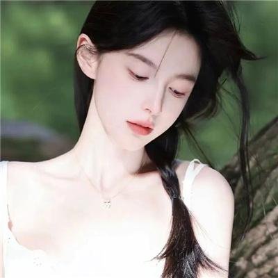 比基尼琼斯和爱的圣殿
